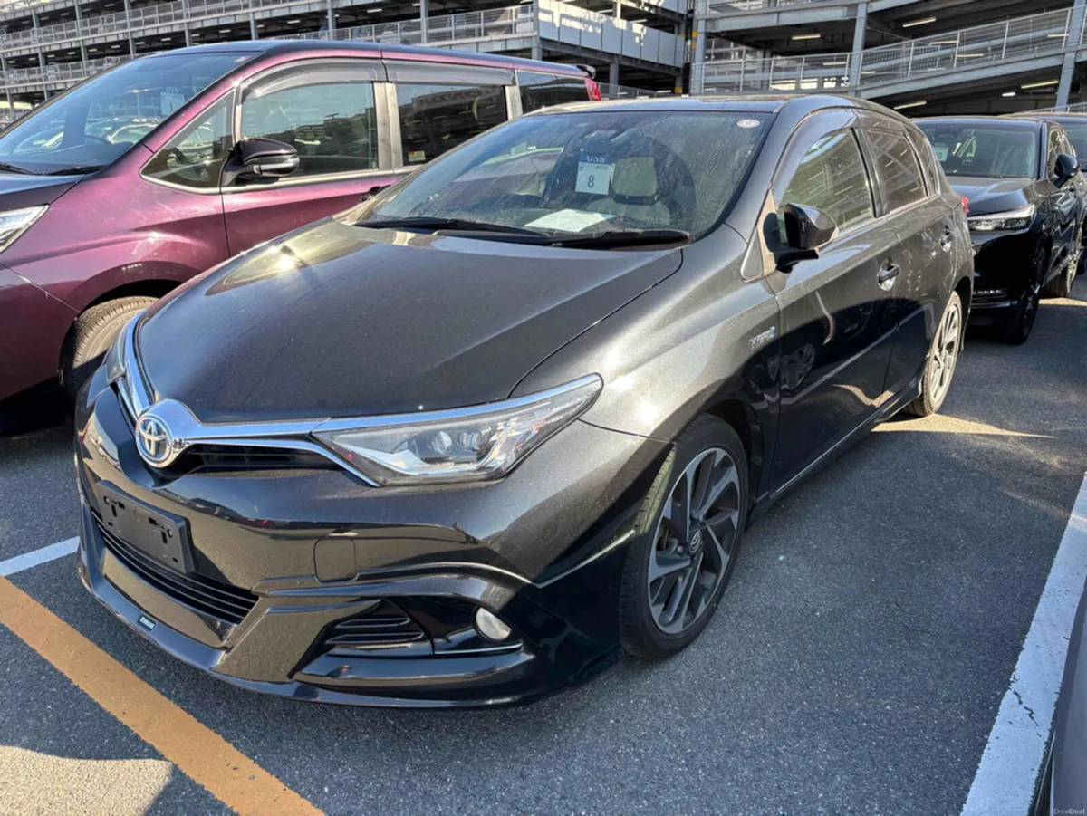 Toyota Auris G AUTOMATIC HYBRID 1.8 PETROL //REVER