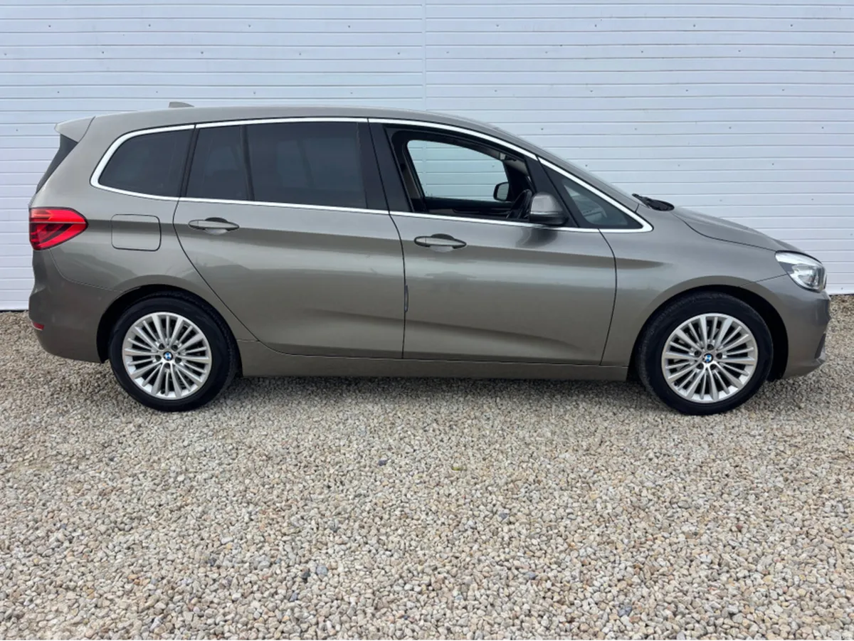 BMW 2-Series 7 SEATS AUTO 5DR - Image 2