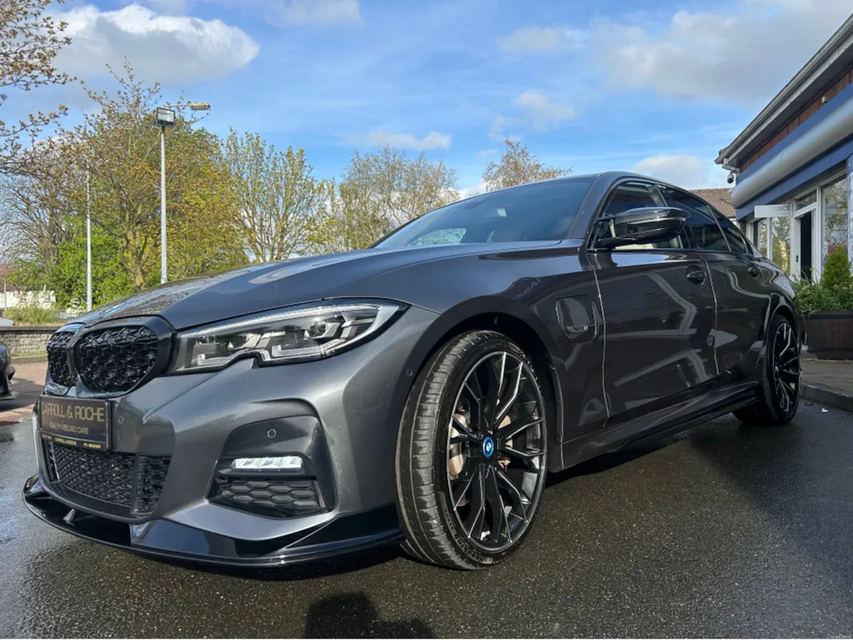 BMW 3-Series M-3 Styled Ultra M-sport Hybrid | Top - Image 6