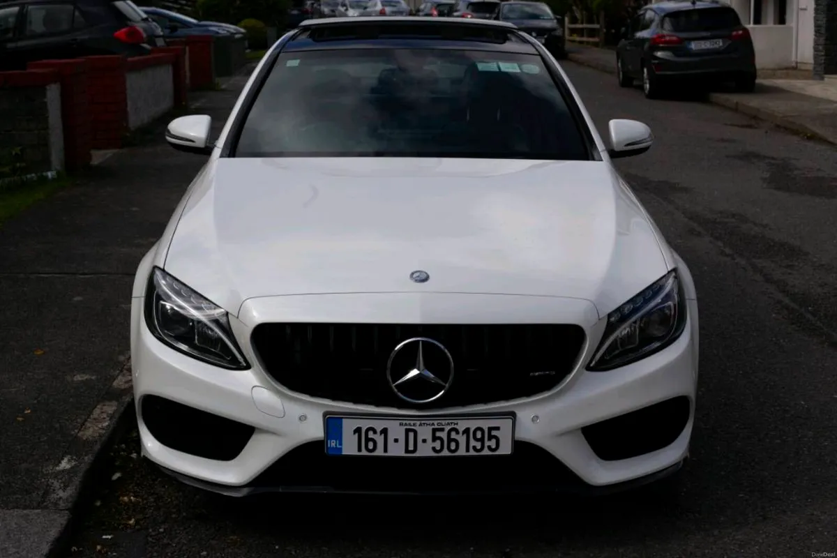 2016 Mercedes Benz C220d AMG Line Premium - Image 2