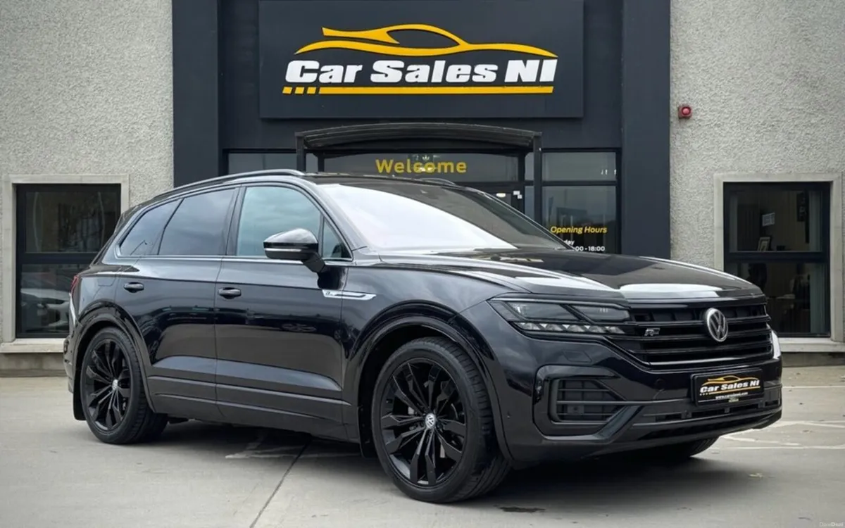 3.0 TDI V6 Black Edition SUV 5dr Diesel Tiptronic - Image 1