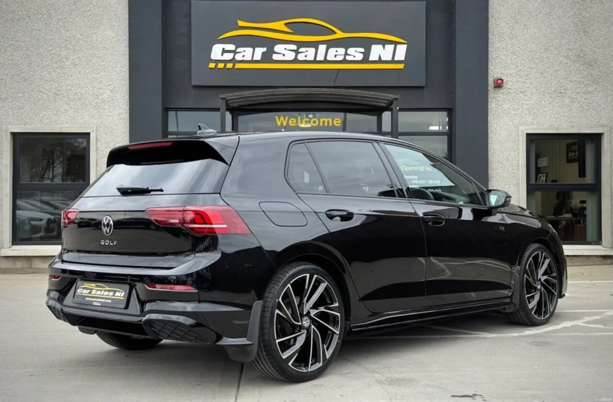 2.0 TDI R-Line Hatchback 5dr Diesel DSG Euro 6 (s/ - Image 4