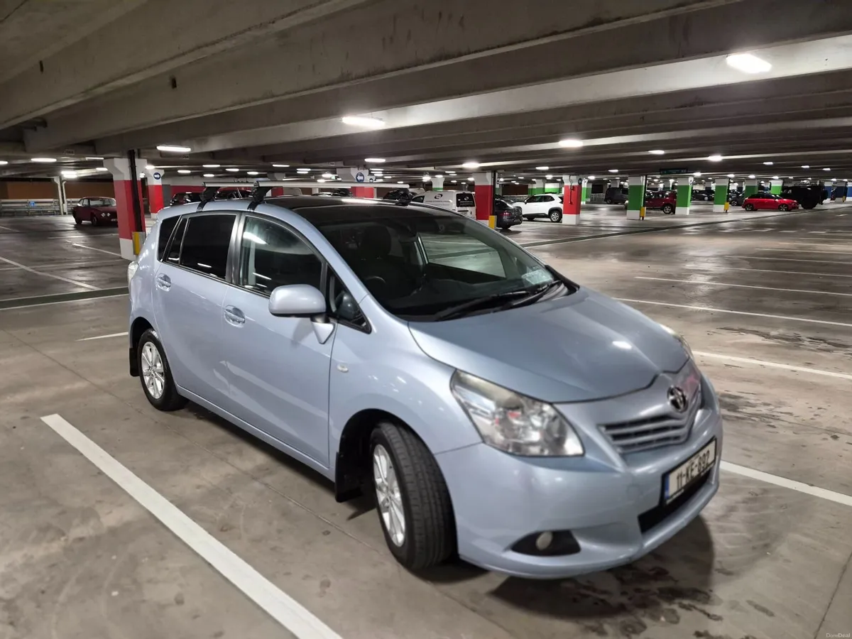 Toyota Verso 2011 - Image 1