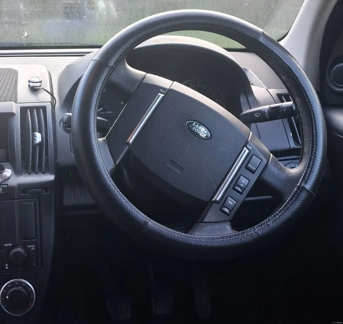 Land Rover Freelander 2011 - Image 2