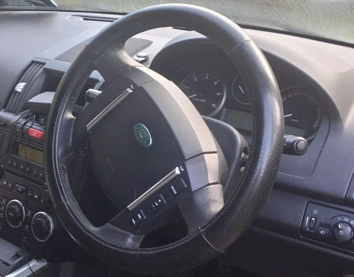 Land Rover Freelander 2011 - Image 3