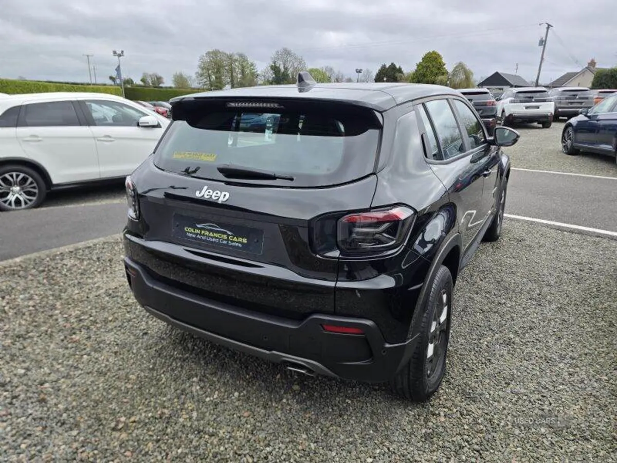 Jeep Avenger Longitude - Image 4