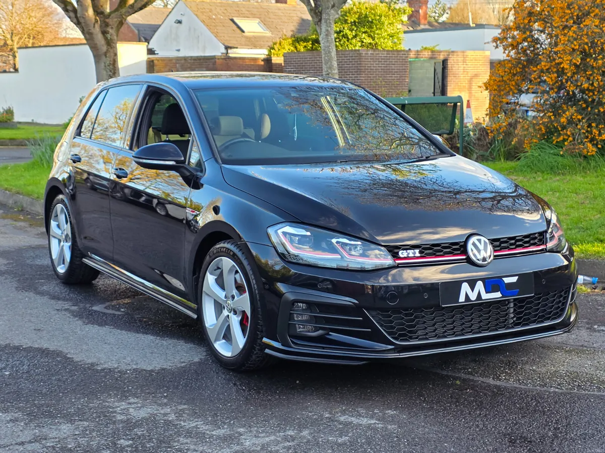 Volkswagen Golf GTI MK7.5 *DIGITAL DASH* 2017 - Image 3