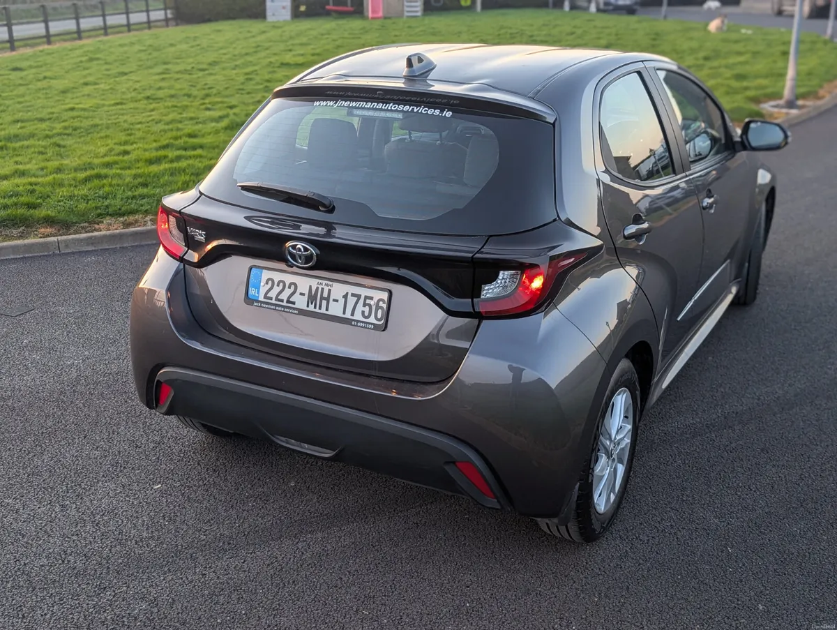 2022 TOYOTA YARIS 1.0 LUNA – LOW KMS - Image 5