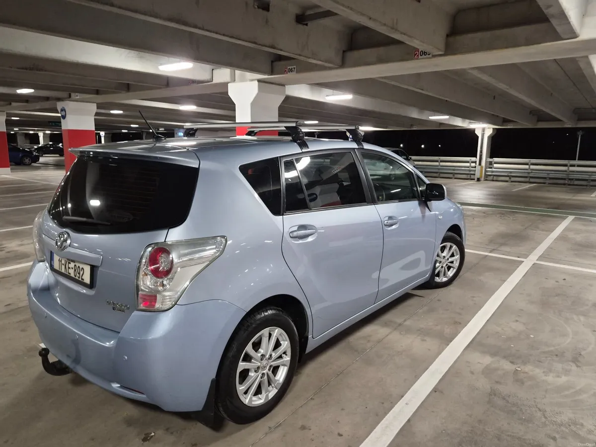 Toyota Verso 2011 - Image 4