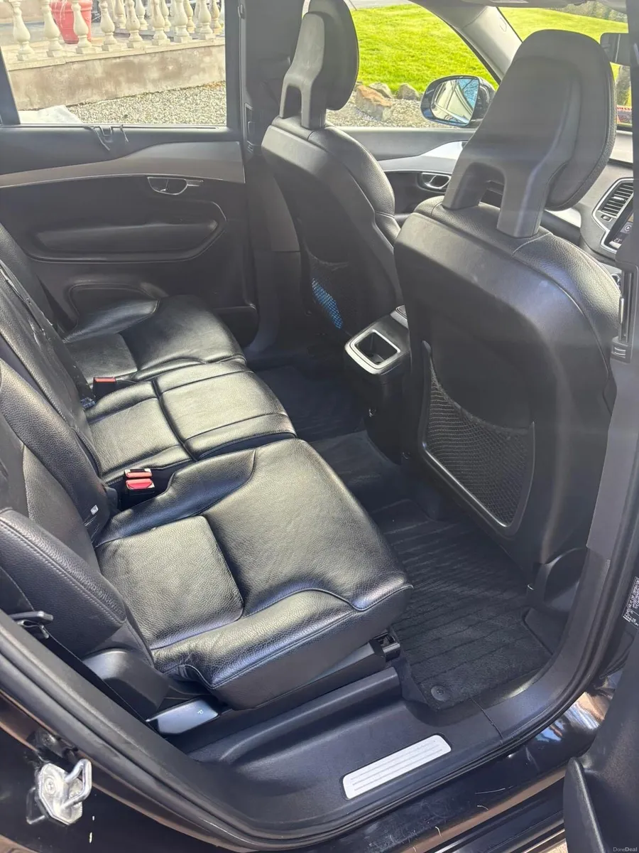 Volvo x XC90 - Image 4