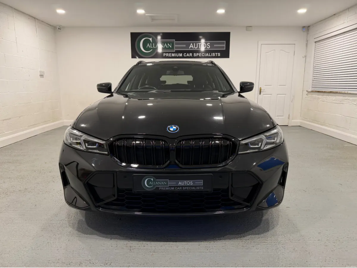 BMW 3-Series 330E M SPORT LCI **FACE LIFT MODEL*** - Image 2