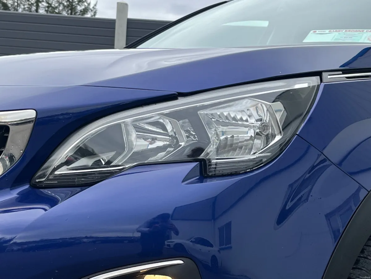 Peugeot 3008 1.6 HDI BLUE ACTIVE 120BHP S/S 5DR - Image 3