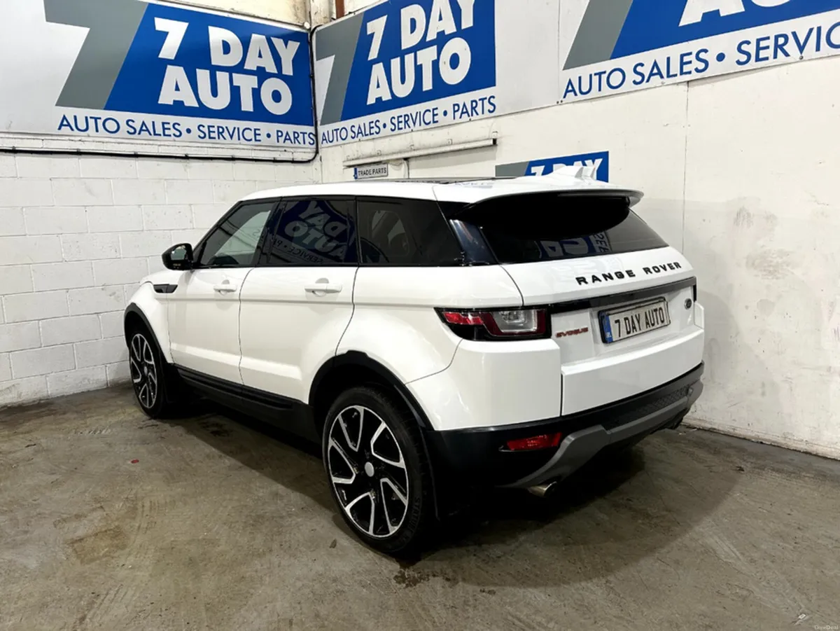 Land Rover Range Rover Evoque 2.0 PAN ROOF AUTO - Image 5