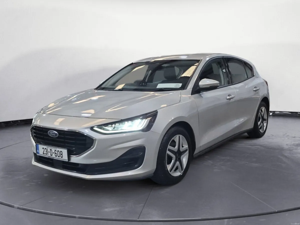 Ford Focus CONNECTED 5DR 1.5 TD 120 S6 S6.2 A8 - Image 1