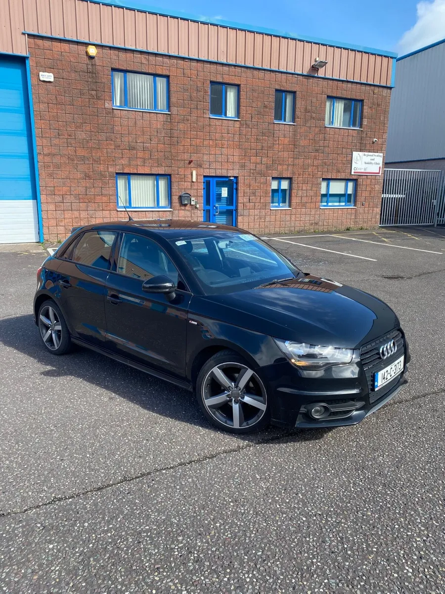 Audi A1 2014 - TFSI - SLine - Image 2