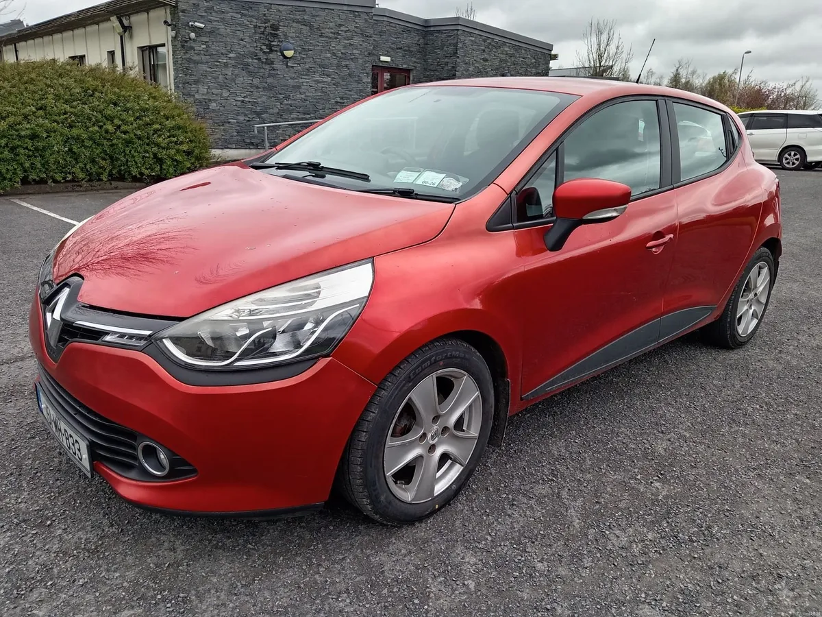 15 RENAULT CLIO 1.1 NEW NCT 05/27 TAX 03/27!! - Image 1