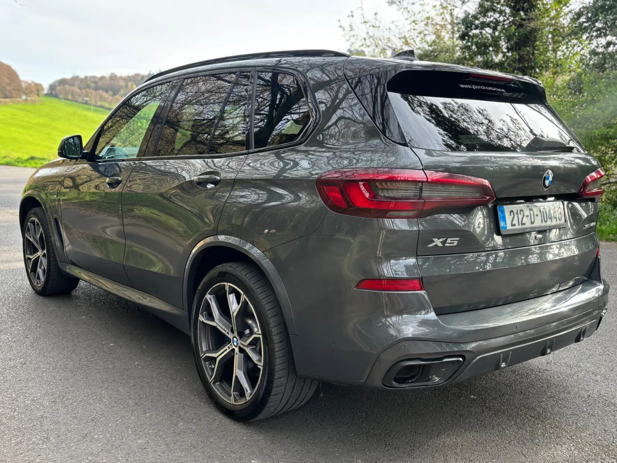 2021 BMW X5 M-Sport xDrive45e xLine - Image 3
