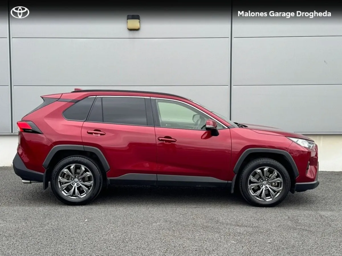 Toyota RAV4 RAV4 HYBRID SOL 4DR AUTO - Image 3