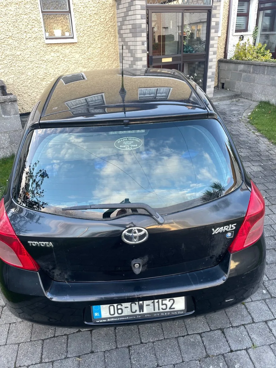 Toyota Yaris 2006 - Image 4