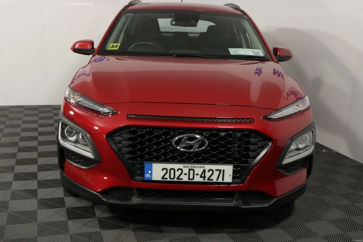 Hyundai KONA COMFORT 1.0L PETROL COMPACT SUV - Image 2