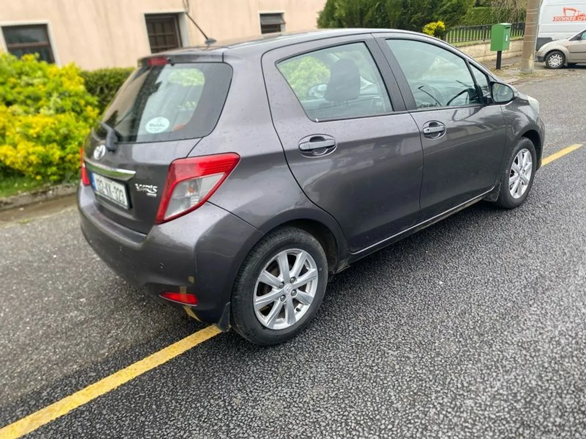 2013 Toyota Yaris low kilometres nct 12/26 - Image 4