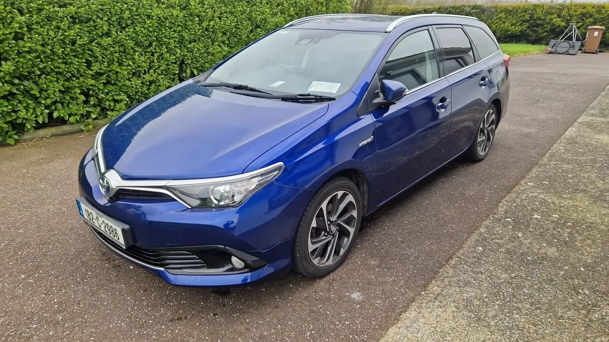 Toyota Auris 2018 - Image 3