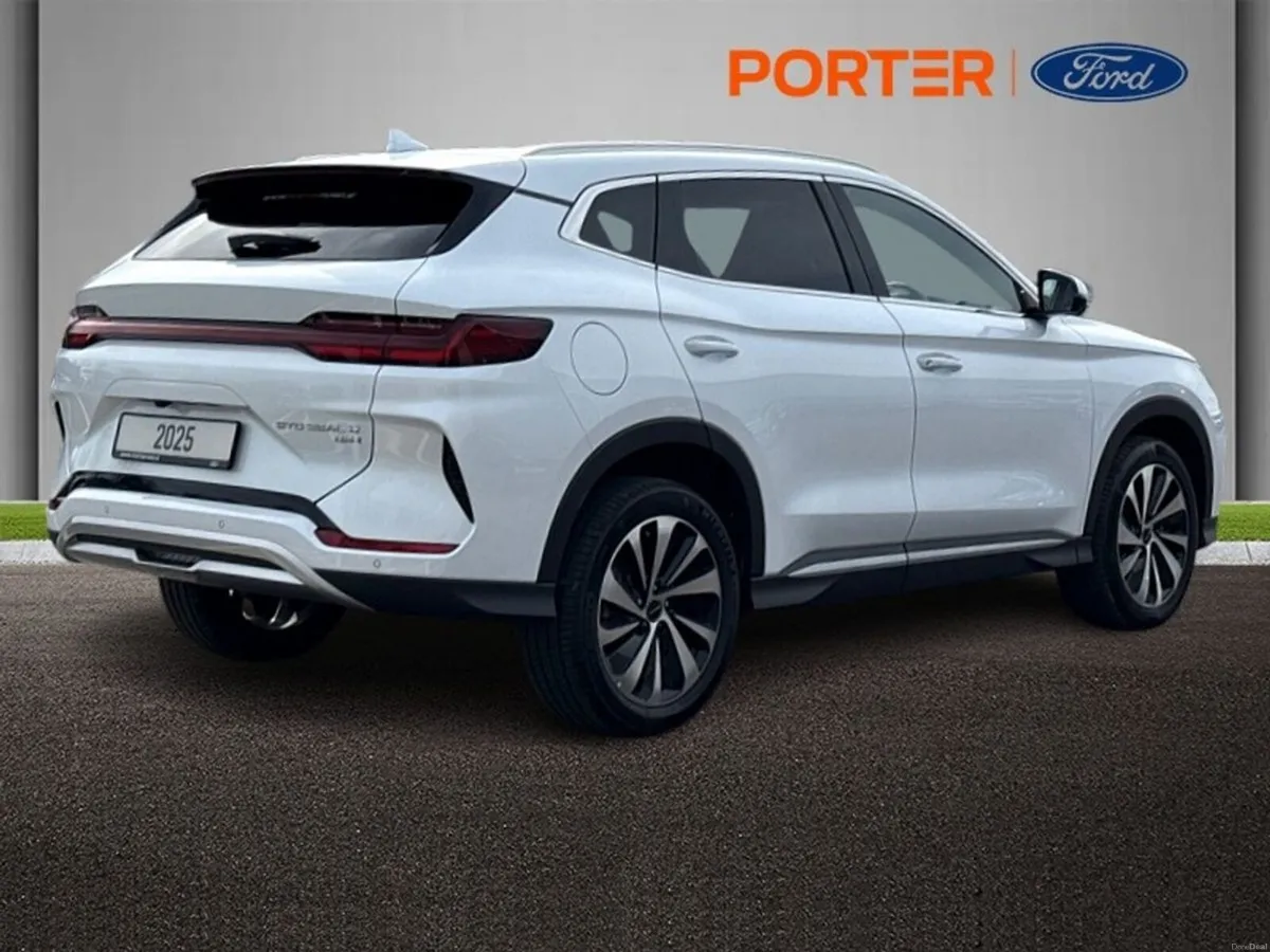 BYD SEAL U BOOST 1.5 DM-I PHEV AUTO 294PS 18.3 kWh - Image 3