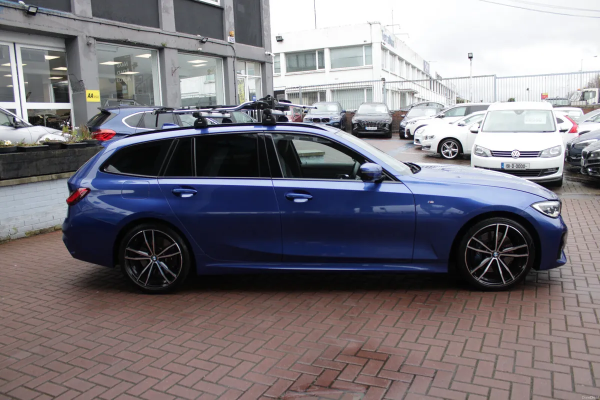 2021 BMW 320D X-DRIVE M-SPORT TOURING 5DR 2.0 AUTO - Image 3