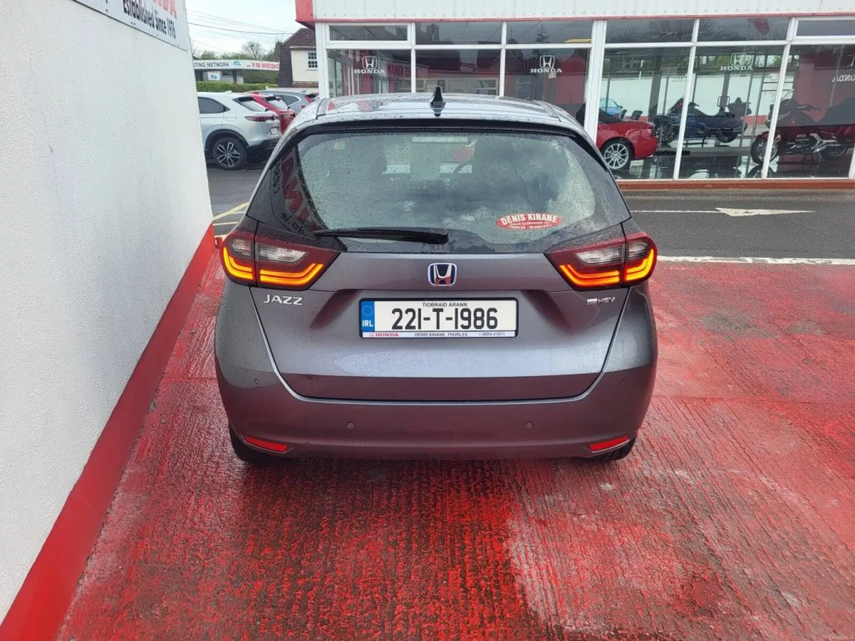Honda Jazz 1.5i-MMD HEV Elegance Auto - Image 3