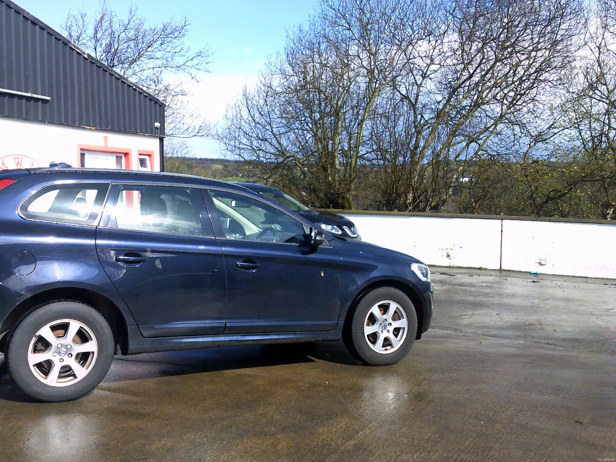 Volvo XC60 2016 - Image 6