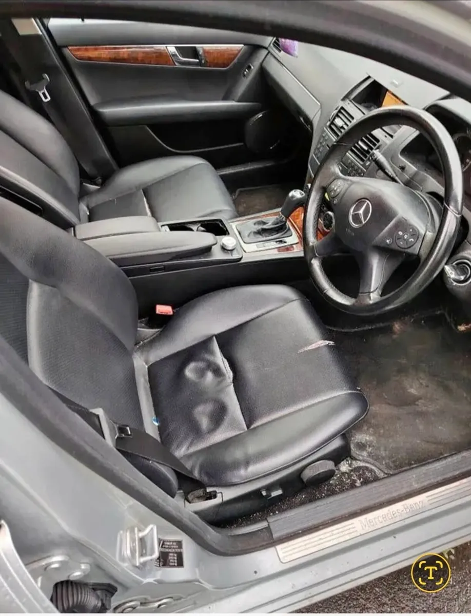 MERCEDES BENZ C SERIES 180 K ELEGANCE - Image 3