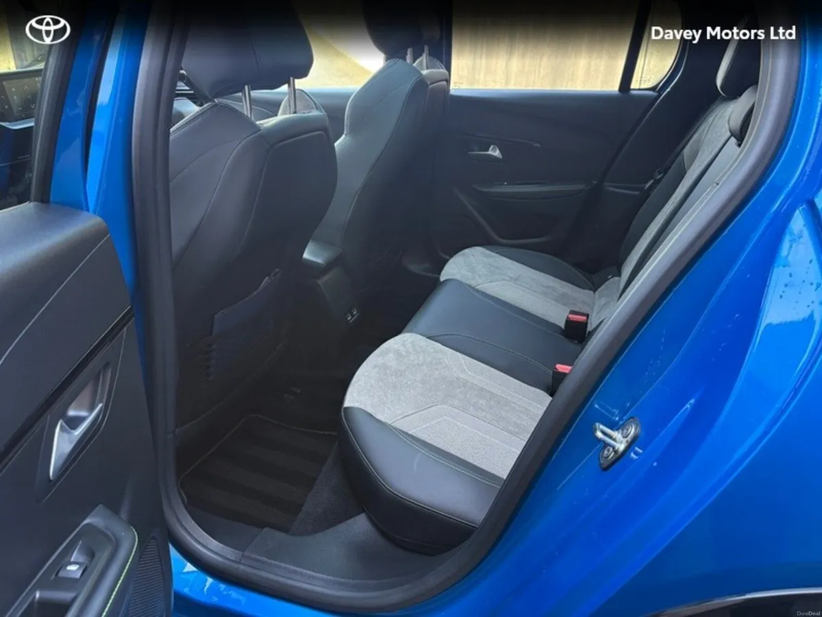 Peugeot 208 EGT 136BHP 50KWH 4DR AUTO - Image 6
