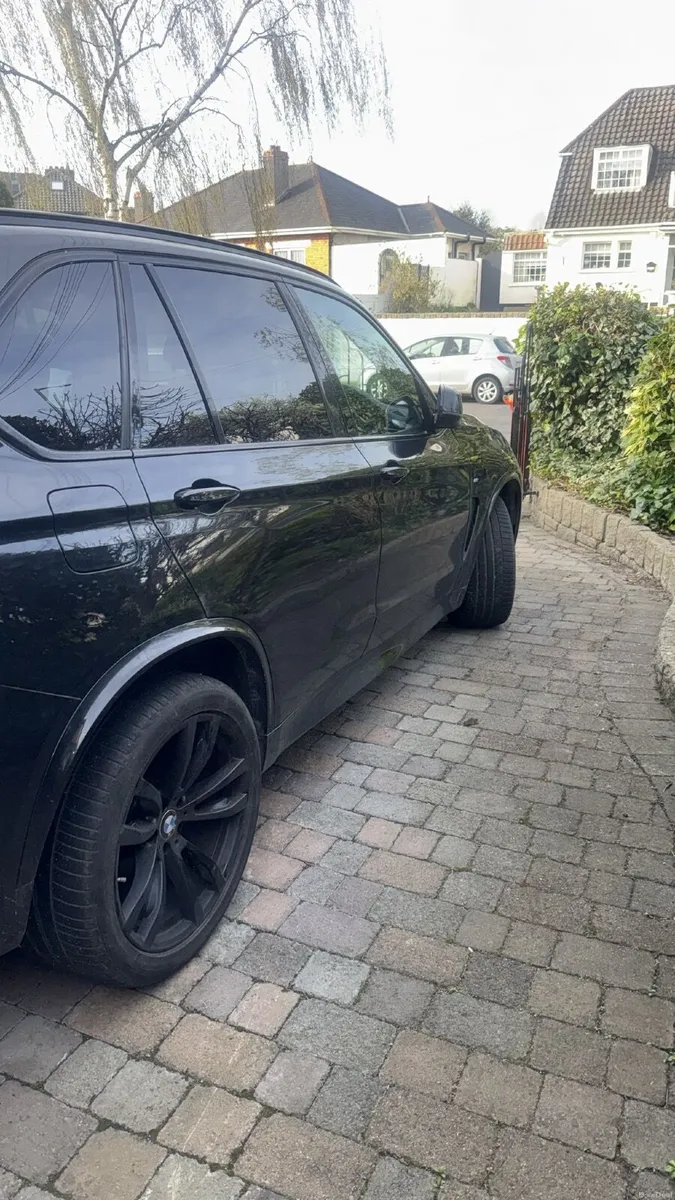 BMW X5 2015 - Image 3