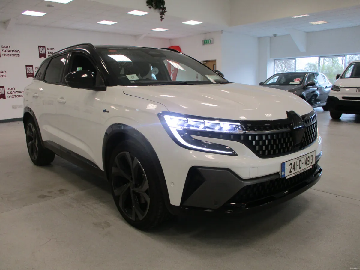 Renault Austral 1.2  HYBRID ALPINE 2024 - Image 3