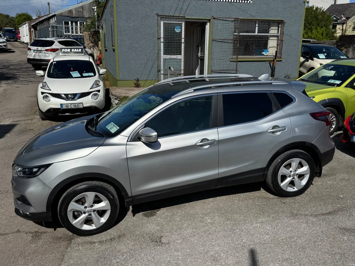 Nissan Qashqai High Spec Petrol - Image 1