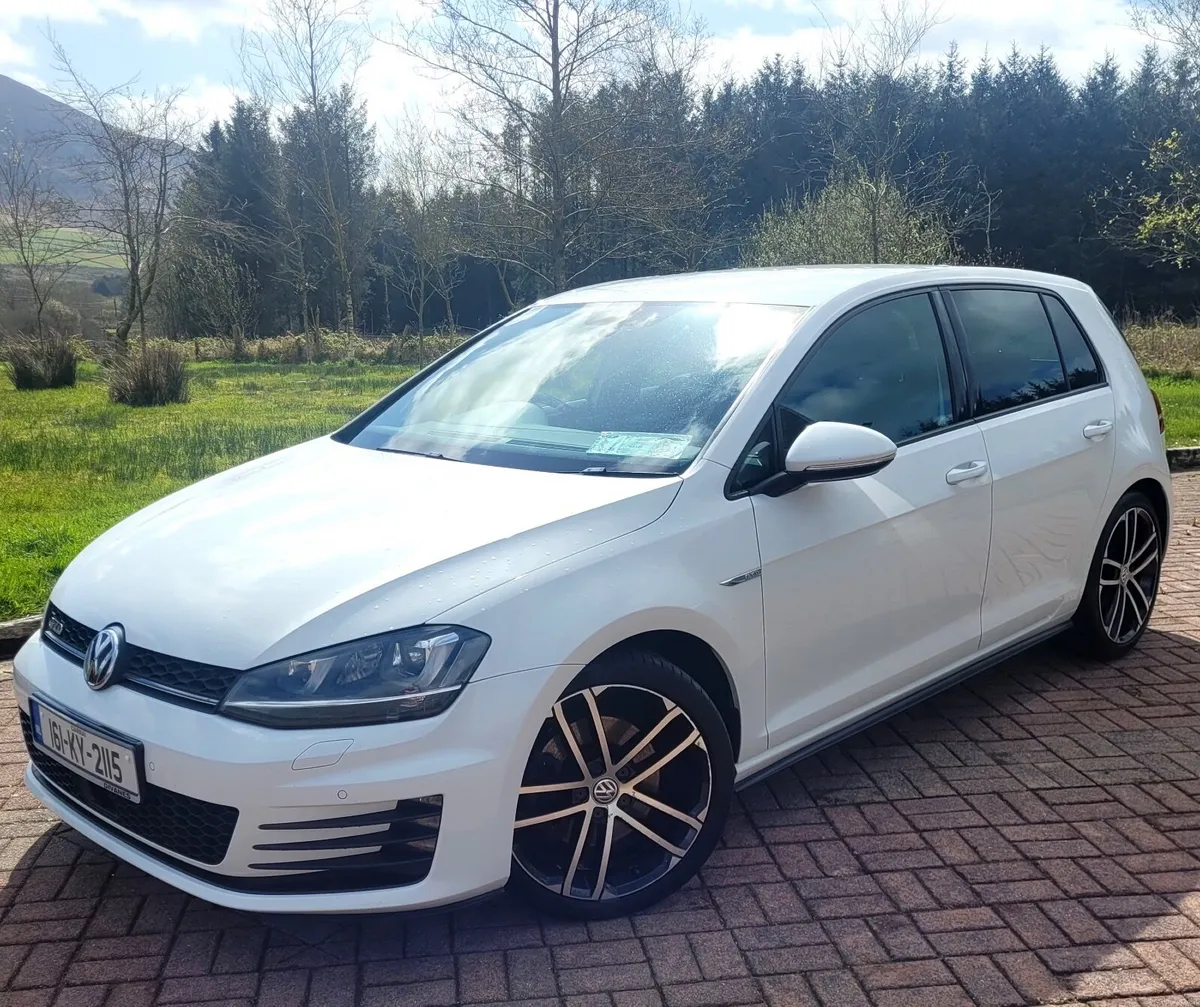 Volkswagen Golf 2016 - Image 1