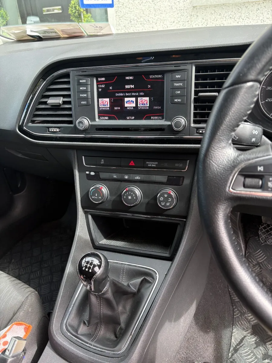 SEAT Leon 2015 - Image 4