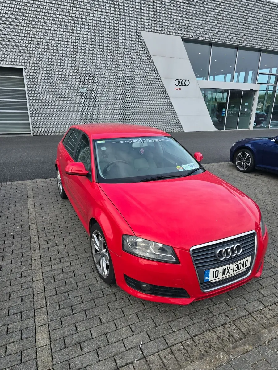 Audi A3 2010  2.0 diesel - Image 1