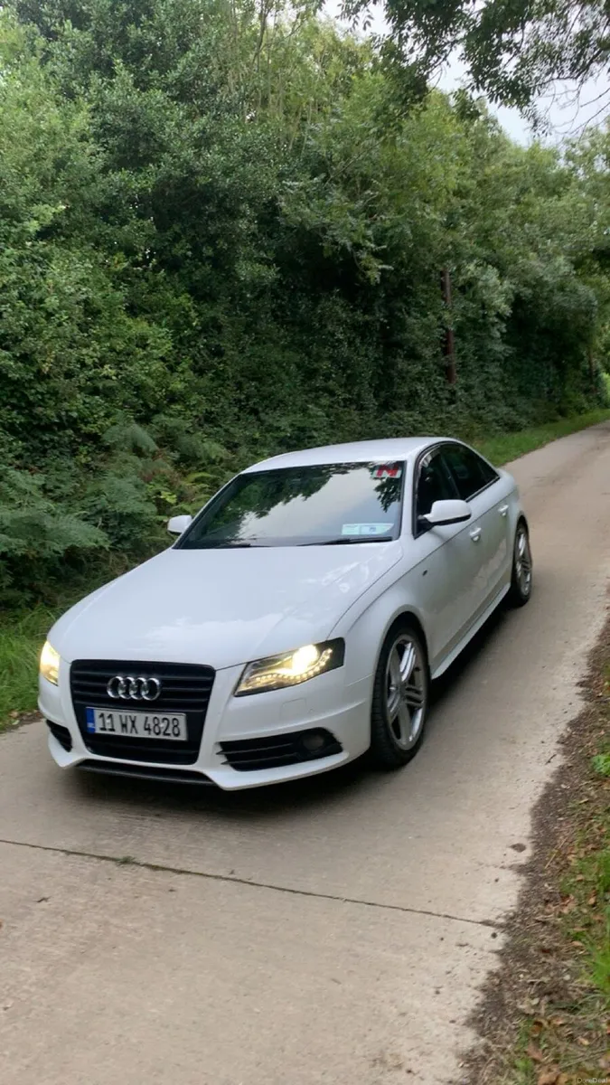 Audi A4 - Image 1