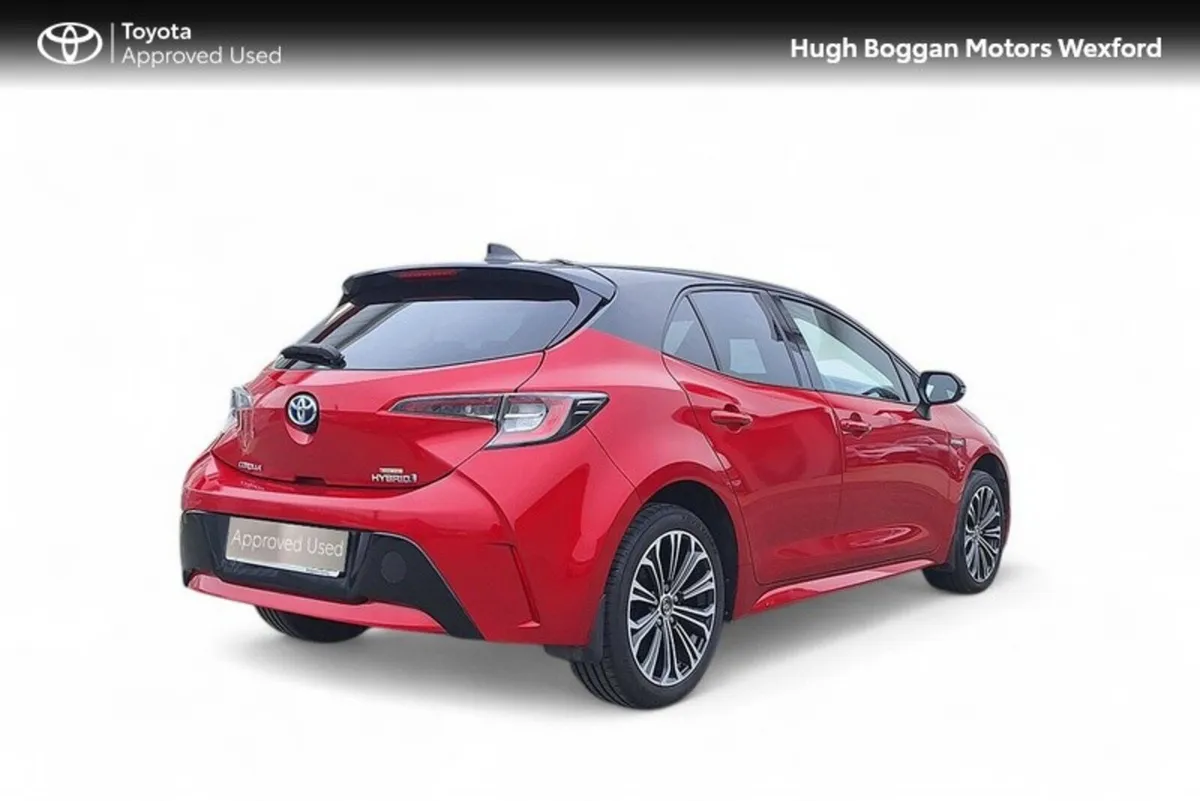 Toyota Corolla LEATHER INTERIOR SPORT - Image 2