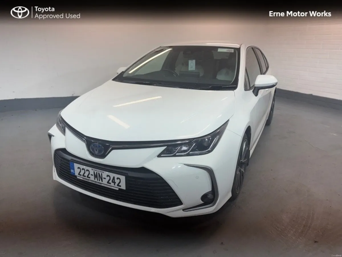Toyota Corolla COROLLA HYBRID SOL SALOON - Image 1