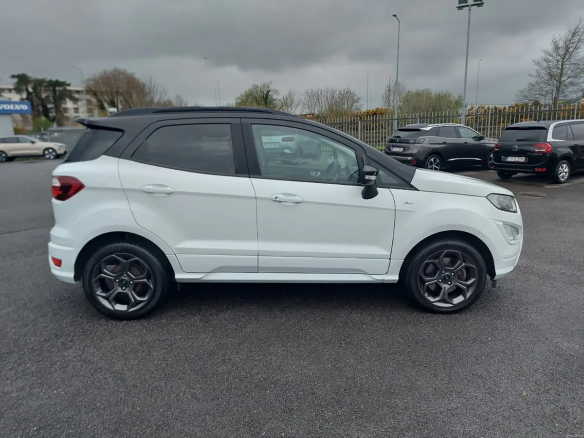 Ford EcoSport ST-LINE 1.0T 125PS M6 4DR - Image 3