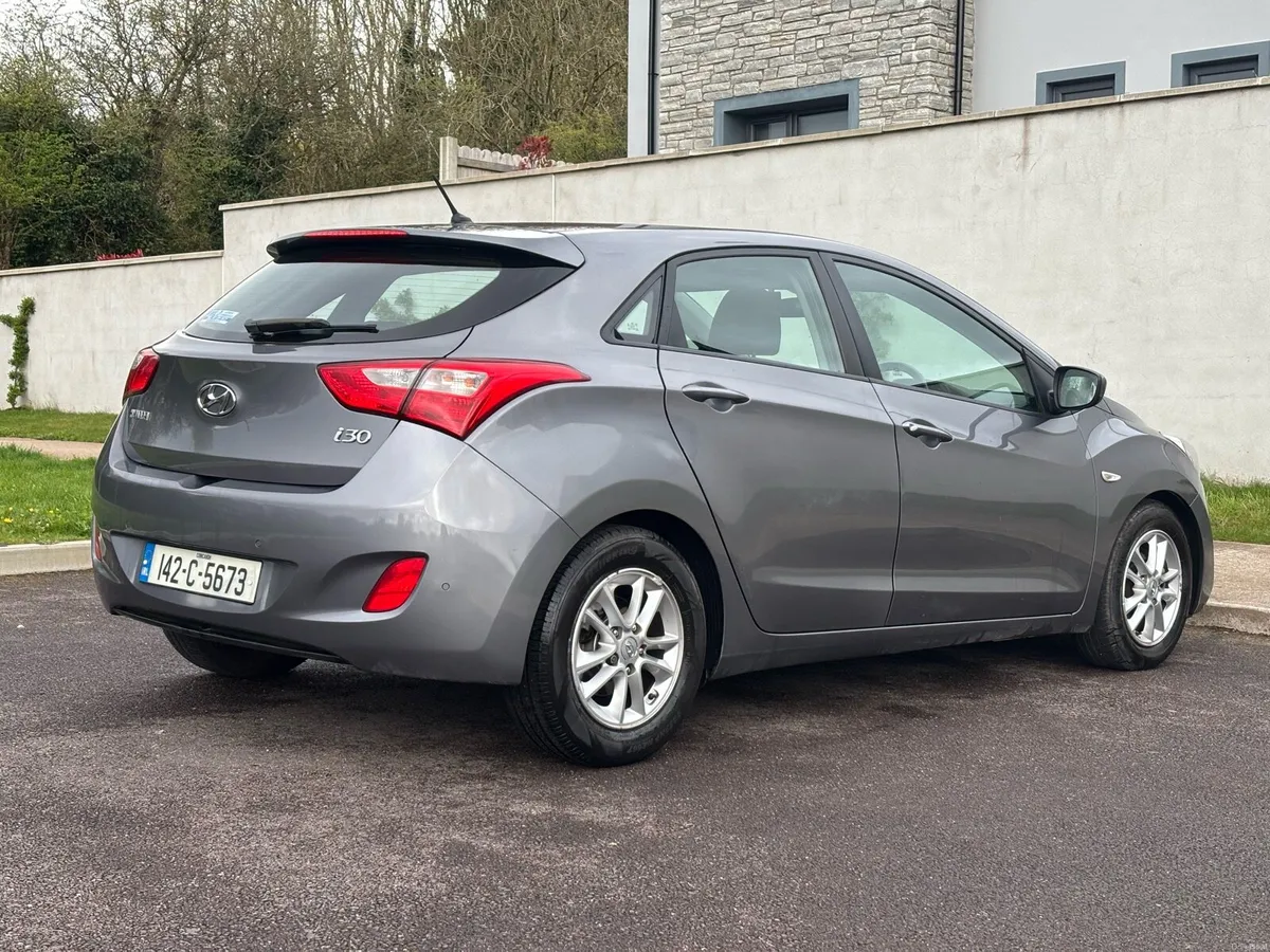HYUNDAI I30 TAX & NEW NCT 159K - Image 4