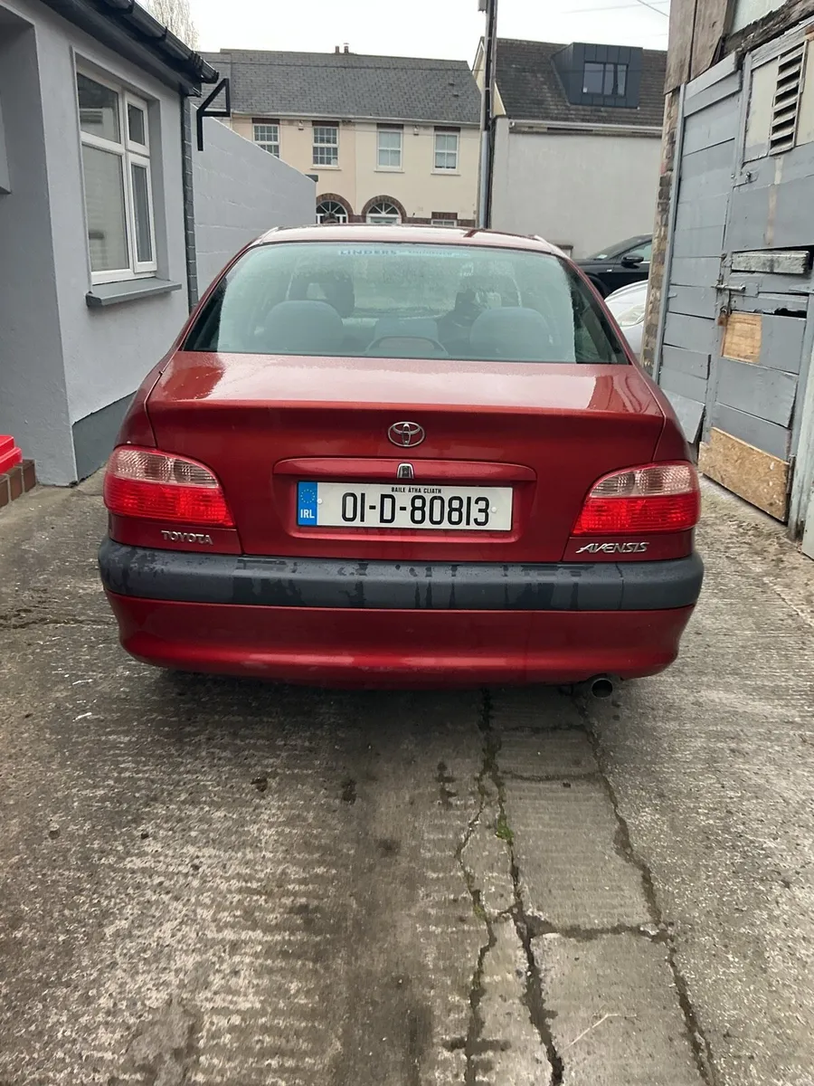 Toyota Avensis - Image 2