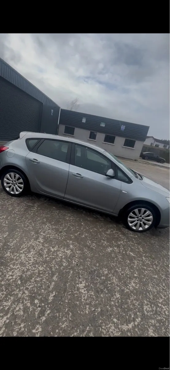 Opel Astra - Image 1