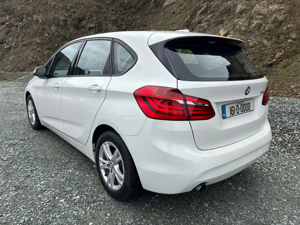 2016 BMW 218i - AUTOMATIC - LOW MILEAGE - Image 4