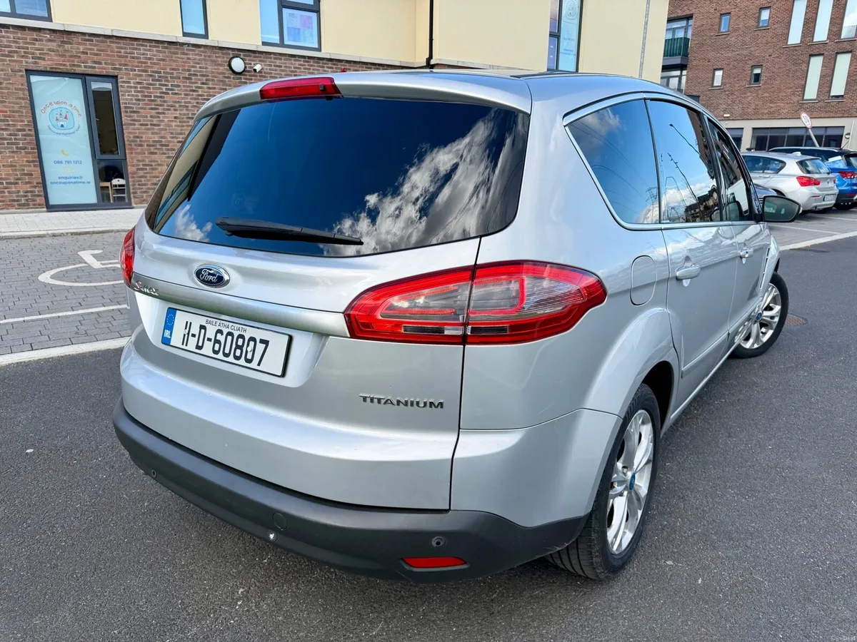 FORD S MAX 2.0 TITANIUM 7 Seater – Panoramic Roof - Image 3