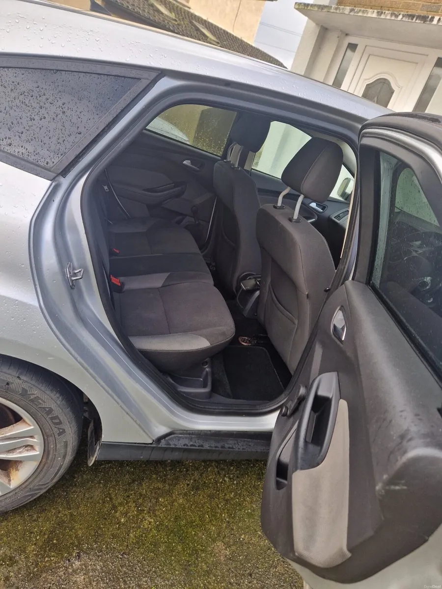 Ford Focus 2012 - Image 3