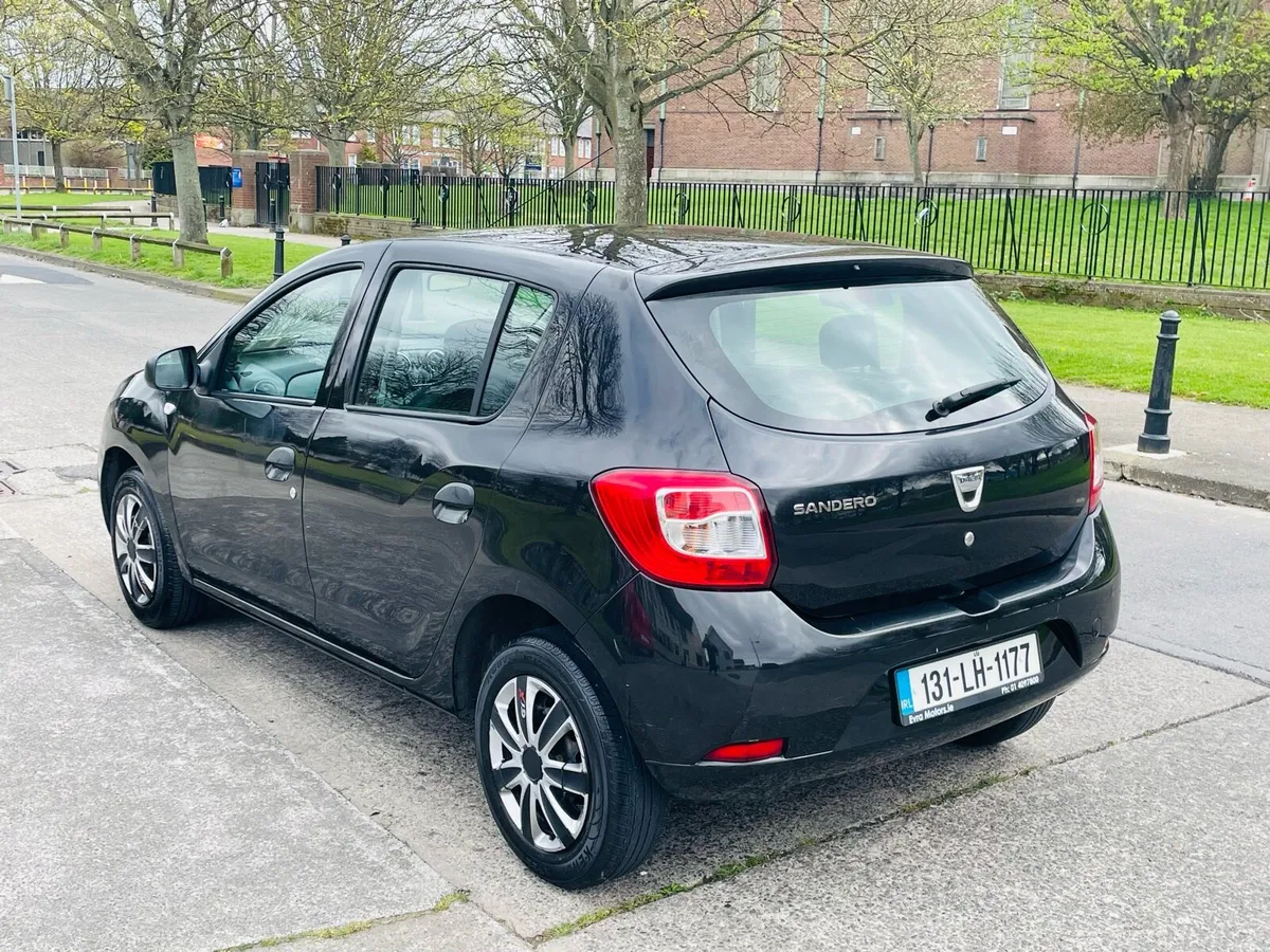 Dacia Sandro Low kms - Image 4