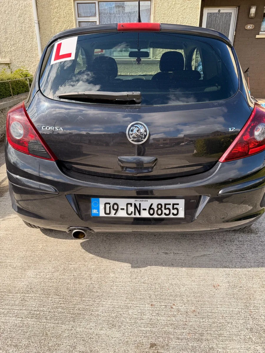 Vauxhall Corsa 2009 - Image 4